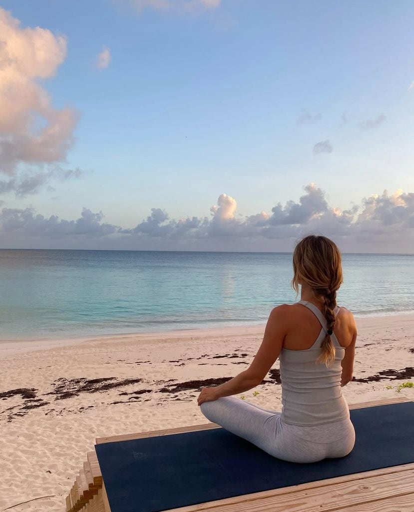 Gisele ha mencionado en entrevistas que el yoga es parte de su rutina diaria.