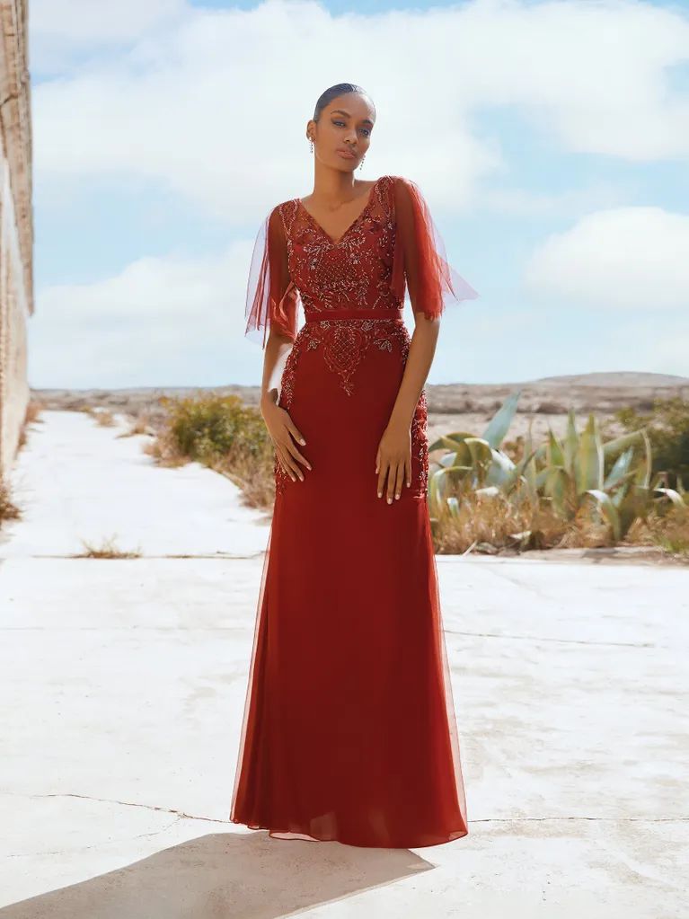 Vestidos de invitada de primavera para madre de la novia Pronovias