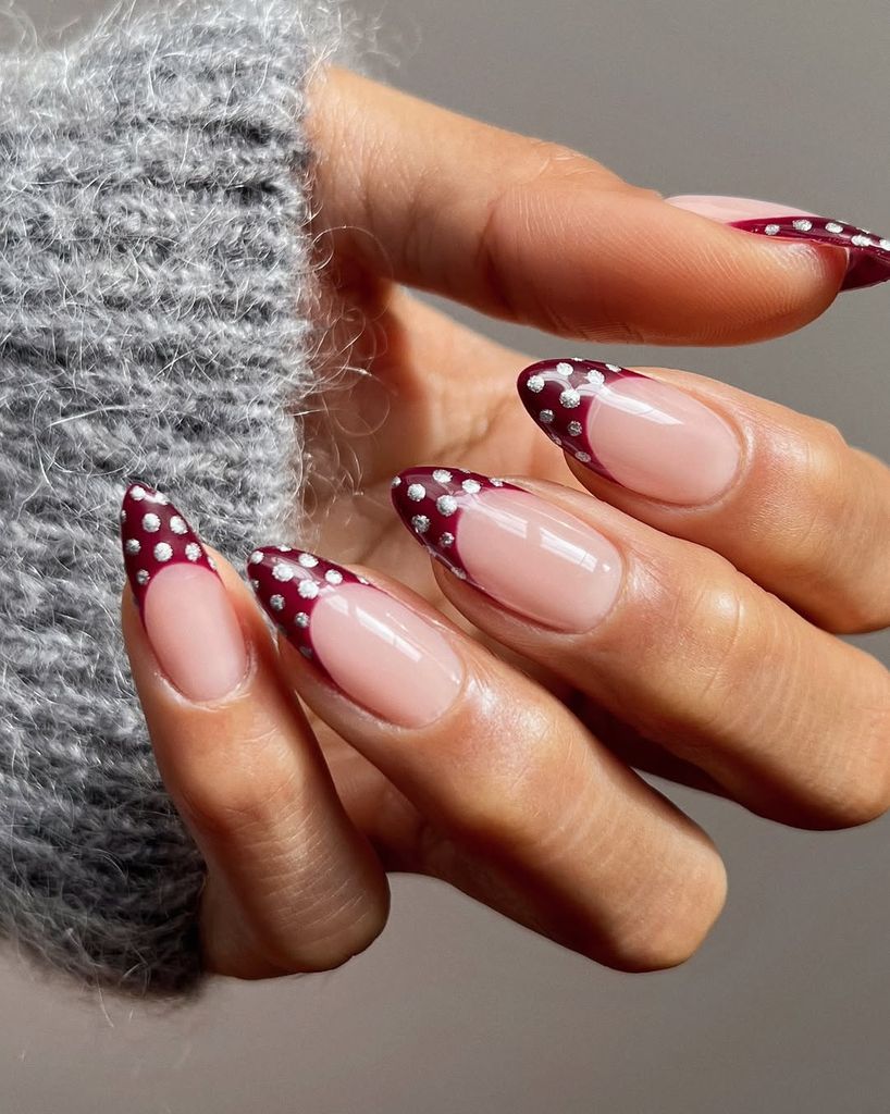 Los colores de este tipo de manicura son los que distinguen a la misma del resto.