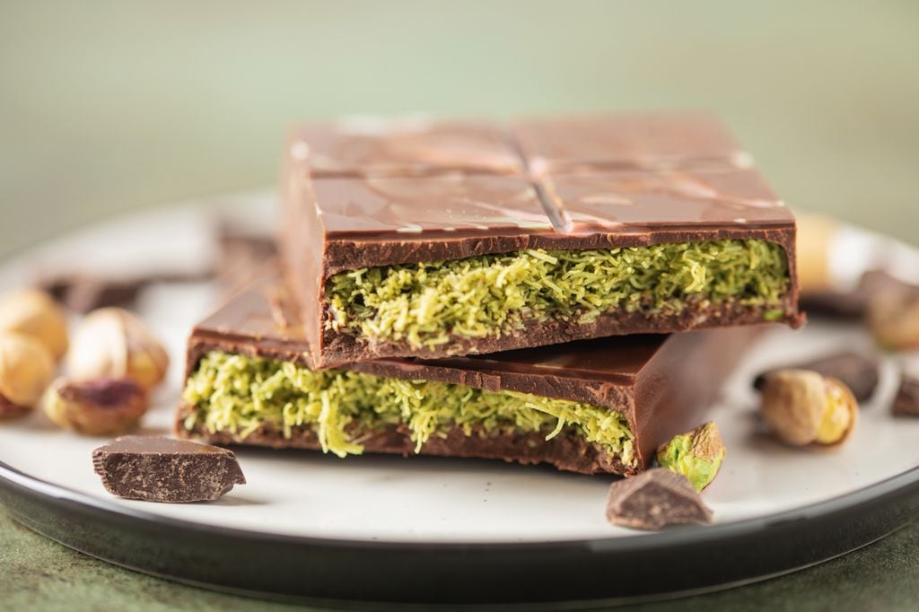 El chocolate Dubái lleva años despertando pasiones por su sabor y por su combinación de cremosidad y textura crujiente.