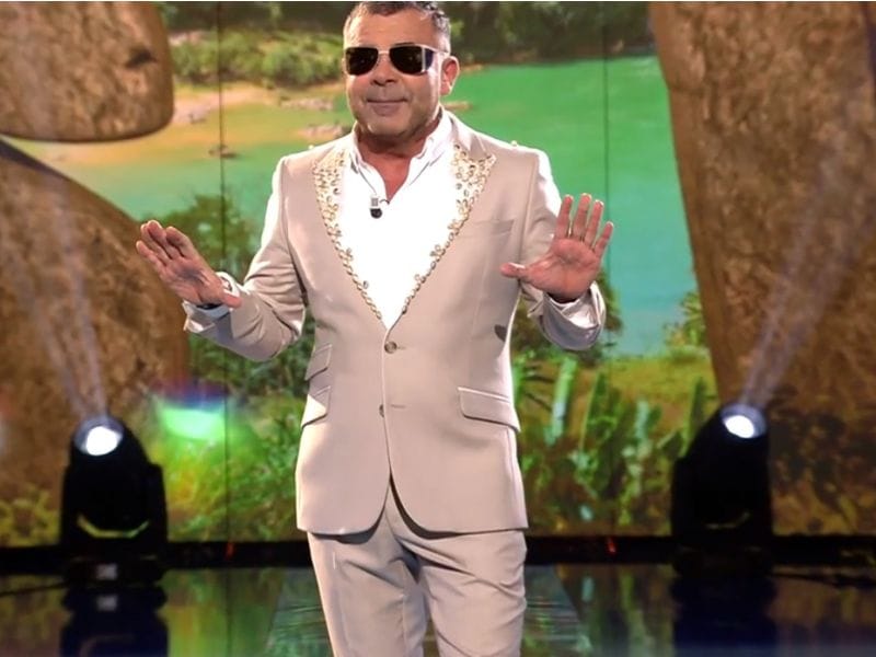 Jorge Javier Vázquez con gafas de sol