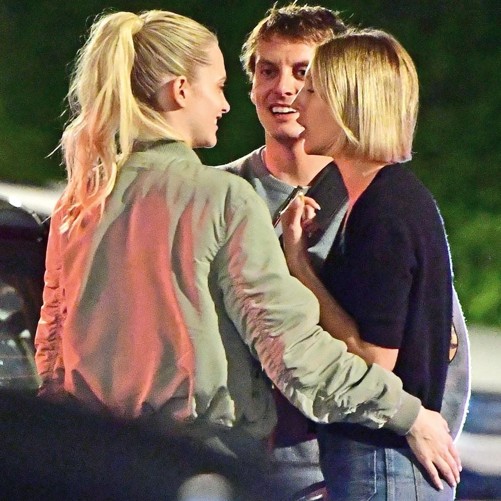 HO4163 POPPY DELEVINGNE NUEVO AMOR