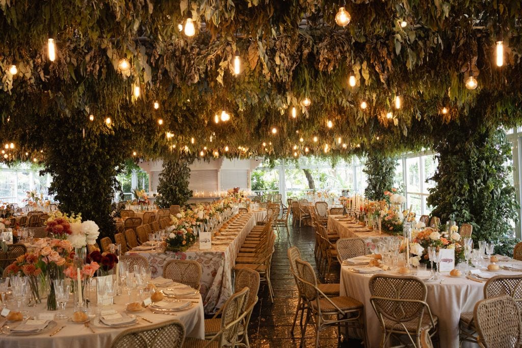Decoración de banquete de boda interior