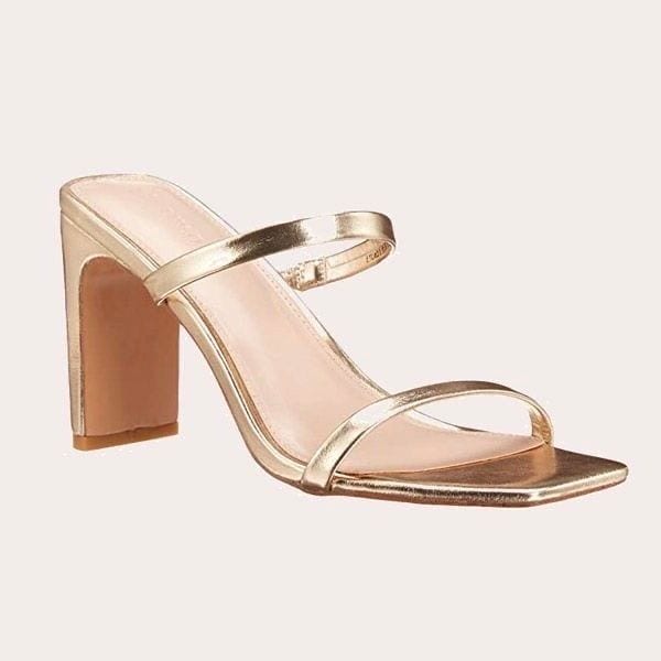 Sandalias doradas de Amazon