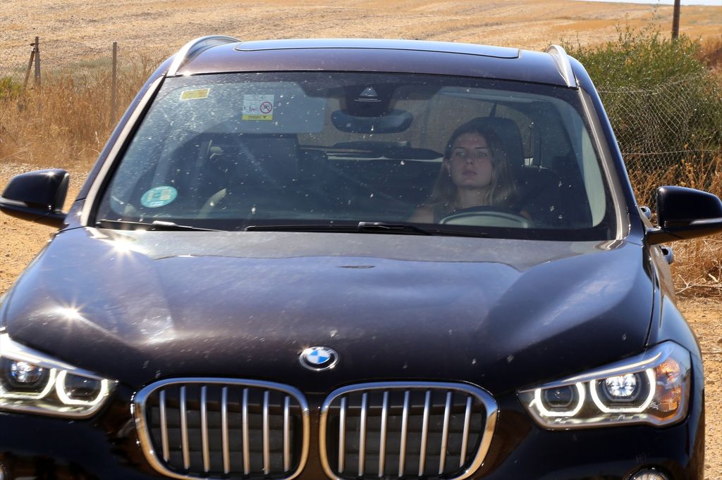 Amina, a su llegada a la finca donde se celebra la preboda