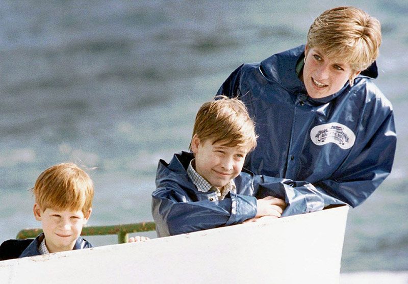 Diana de Gales con sus hijos