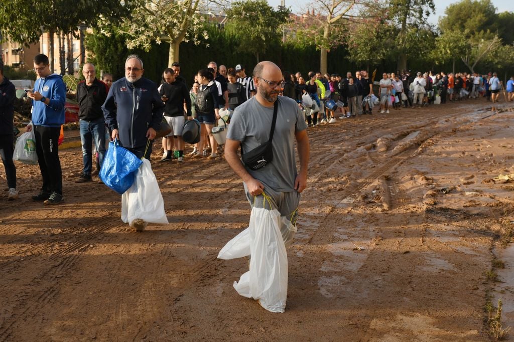 Vecinos afectados por la DANA