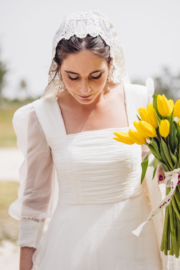 La boda de la influencer María Ramón Quiles y Álvaro en Alicante