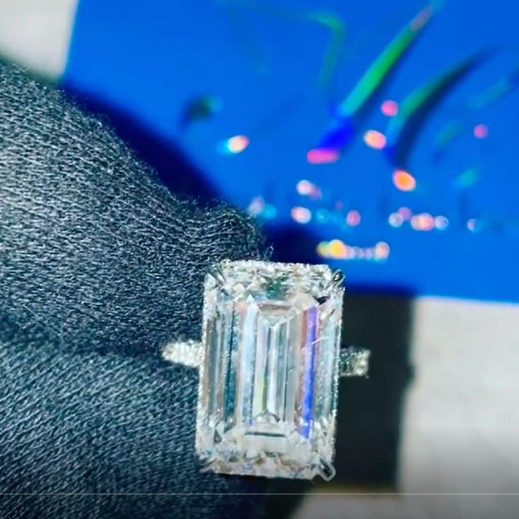 anillo de compromiso de nodal a belinda