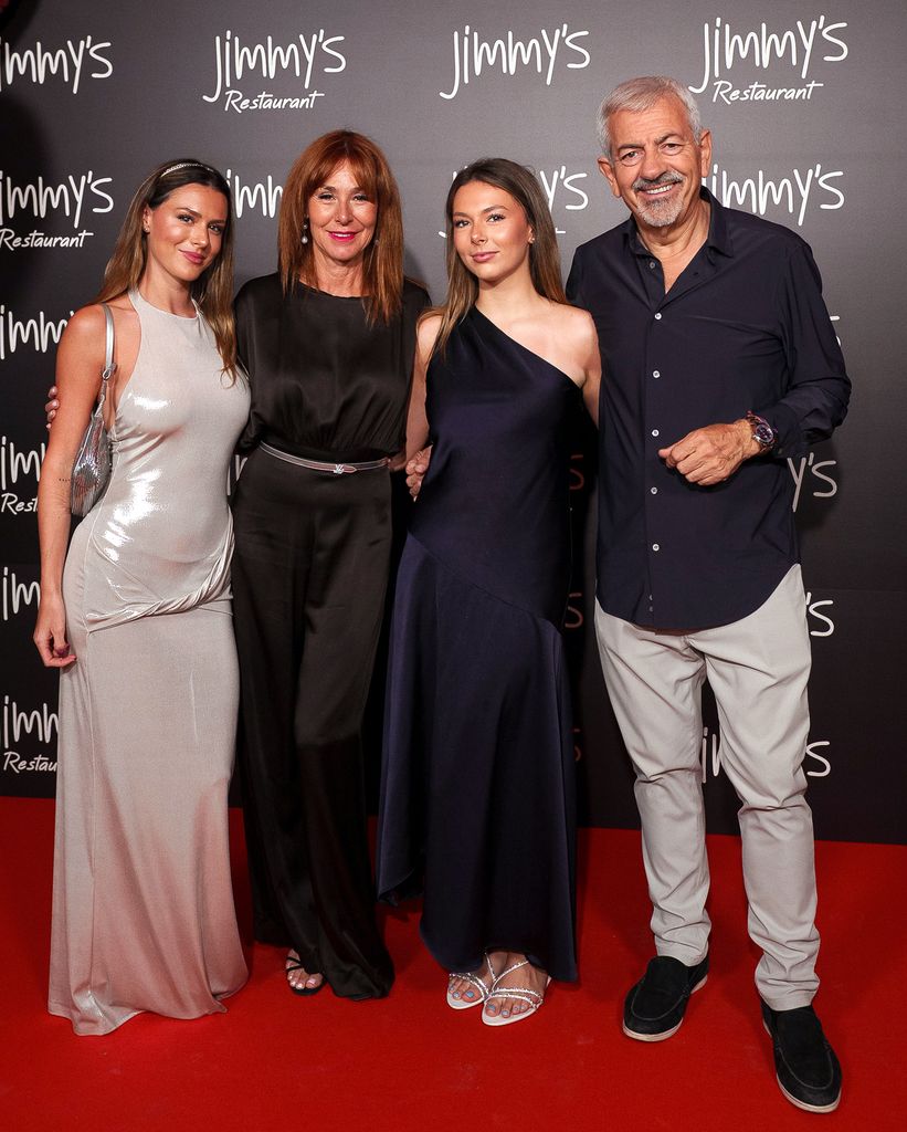 De izquierda a decrecha, Arianna Aragón, Patricia Santamarina, Natalia Sobera y Carlos Sobera
