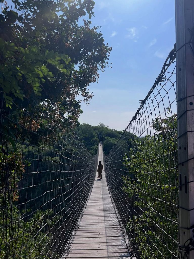 La joven 'royal' recorrió los alrededores del resort donde se hospeda.