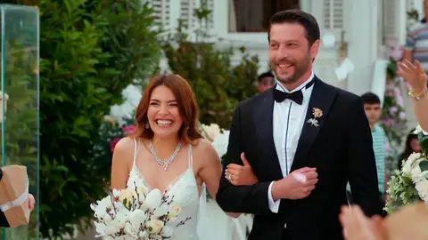 Caner se caso en el último episodio de la serie
