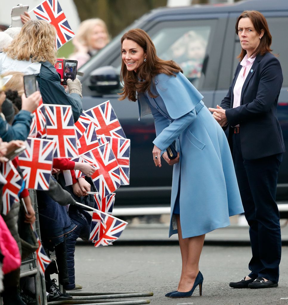 La Princesa de Gales con su agente de seguridad policial, Emma Probert