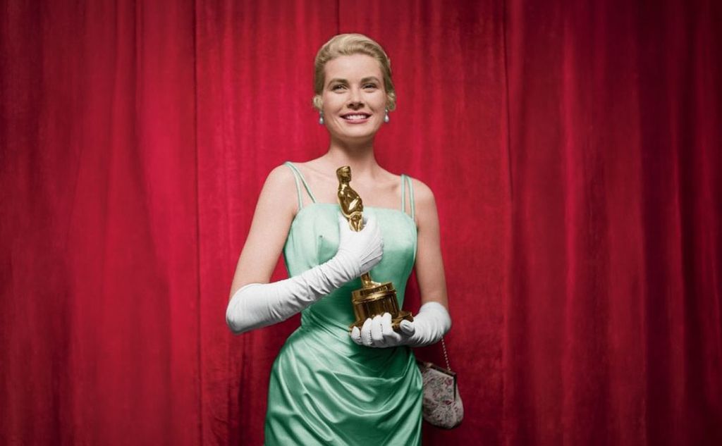 Un vestido de seda con tirantes y flores amarillas en el pelo: el vestido con el que Grace Kelly ganó su Oscar meses antes de abandonar Hollywood
