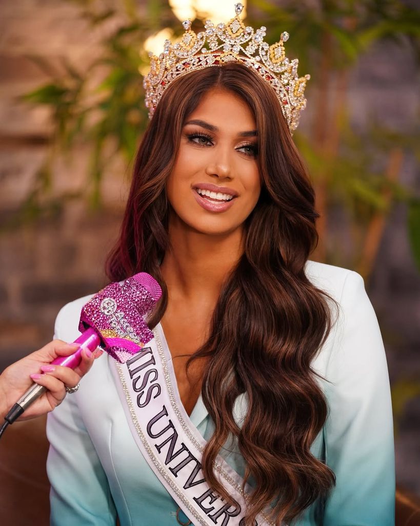 La Miss Cuba comenzó con su tour de medios tras ganar la corona.