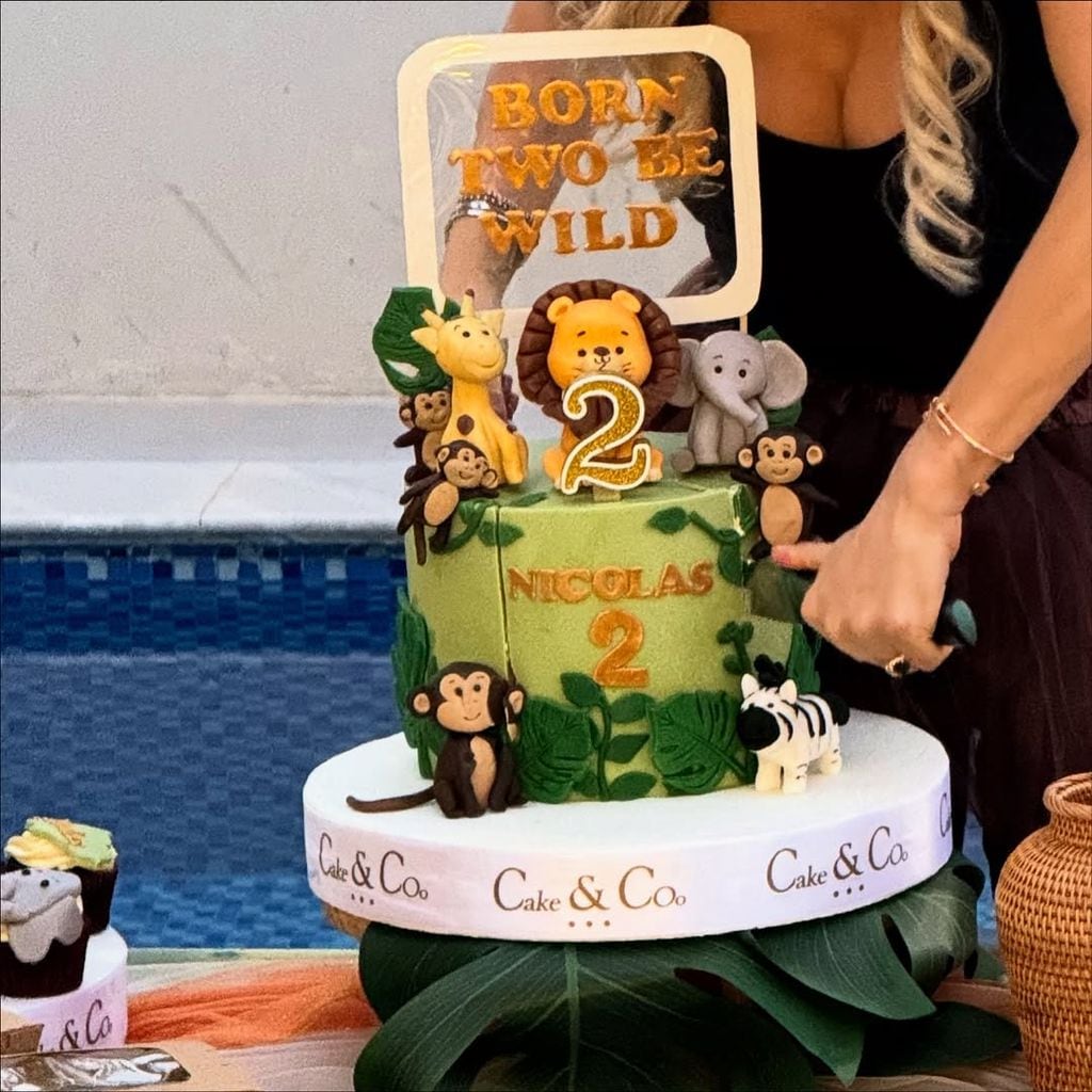 Fernando Hierro y Fani Stipkovic