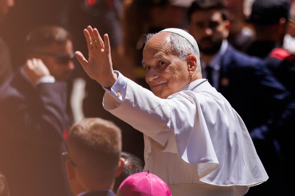 El papa León XIV llega a la Abadía de Montserrat el 10 de junio de 2026