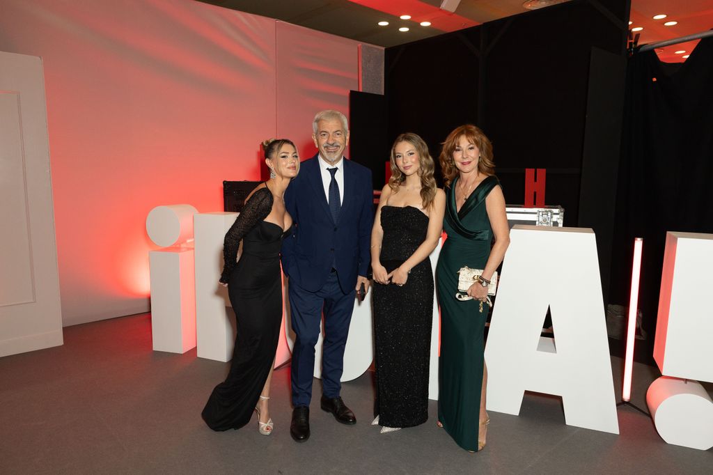 Carlos Sobera y su familia 