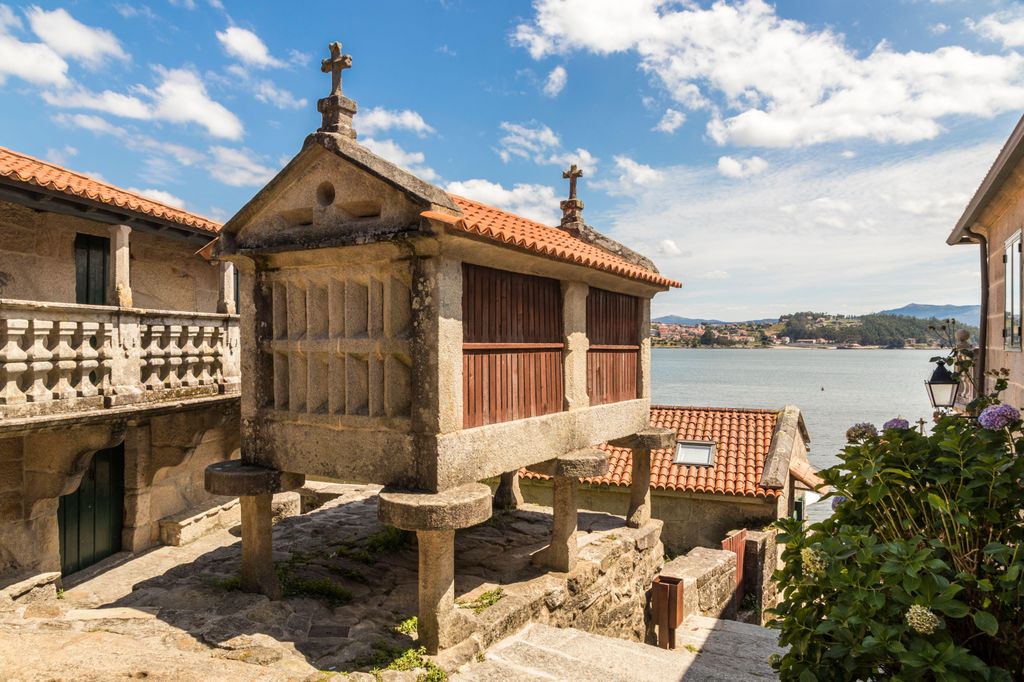 Hórreo de Combarro, Pontevedra, Galicia