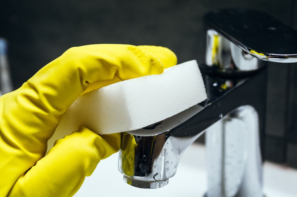 Los estropajos especiales para baño presentas una malla extrasuave que no raya y agentes antical