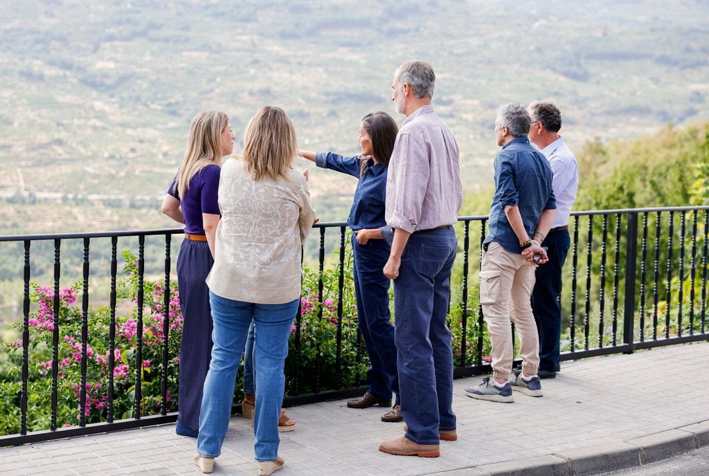 King Felipe VI and Queen Letizia of Spain visit the areas affected by the fires in Extremadura, August 29, 2025.