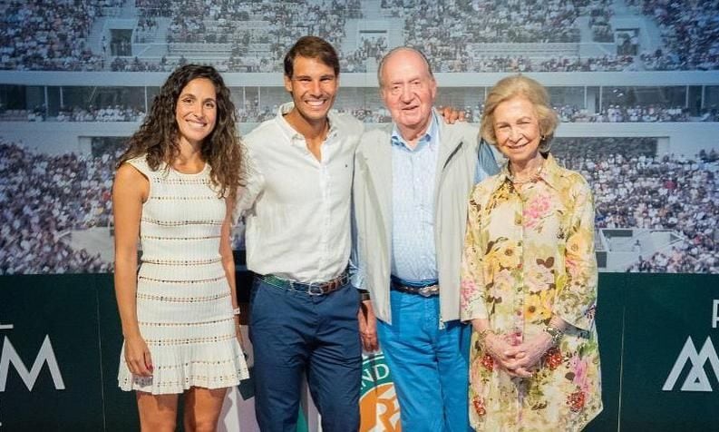 rafa nadal y su esposa mery perell junto a los reyes em ritos de espa a