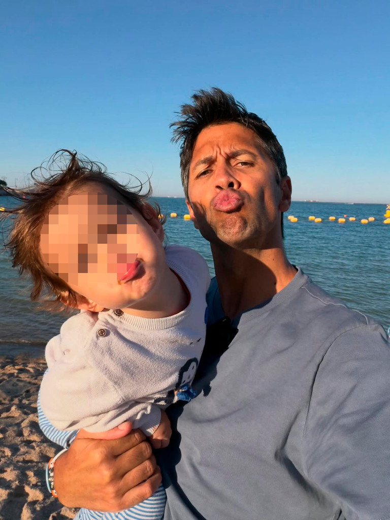 "Feliz 2º cumpleaños a uno de los amores de mi vida"