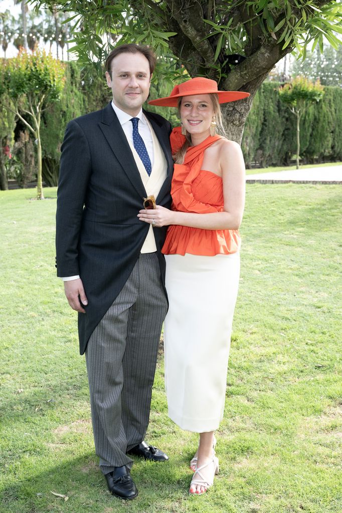 Monsieur Raoul de Foestraet et Mademoiselle Alexia Normand Mariage du Prince Alonso dâOrlÃ©ans-Bourbon & Charlotte de Liedekerke de Pailhe au Palais Finca el Botanico, le 3 mai 2025 Ã  SanlÃºcar de Barrameda, Espagne.  Photo David NIVIERE