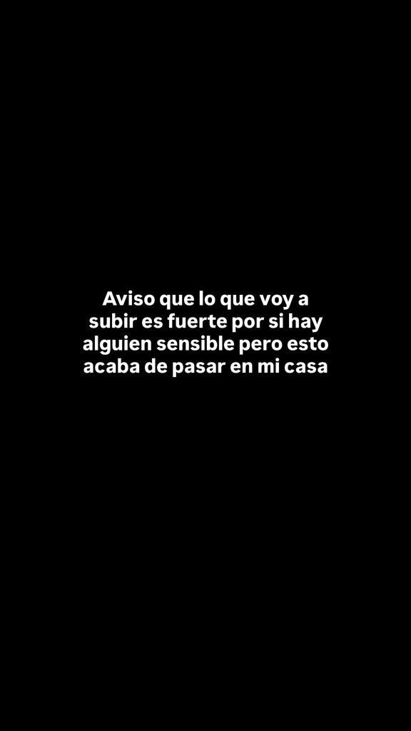 La influencer quiso alertar a sus seguidores antes de publicar las imágenes.