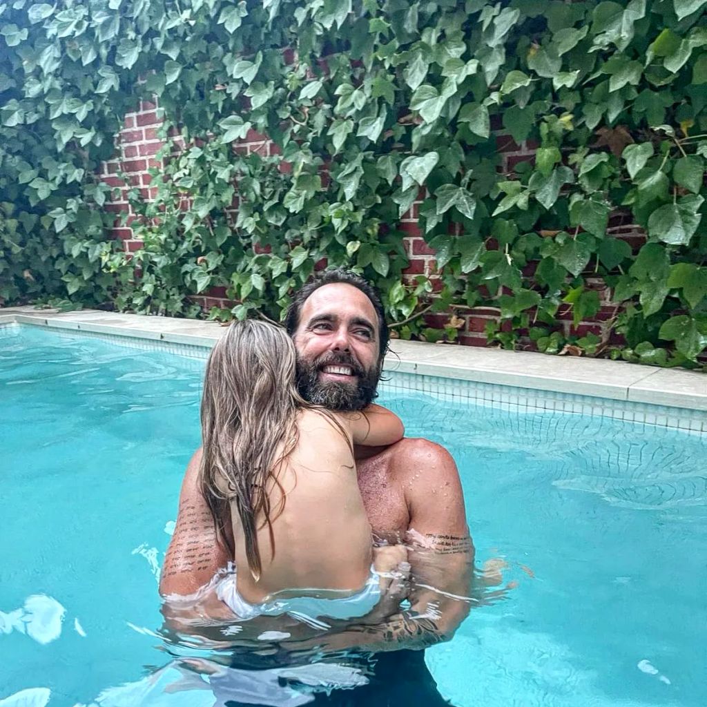 El empresario se ha volcado completamente con su hija de seis años