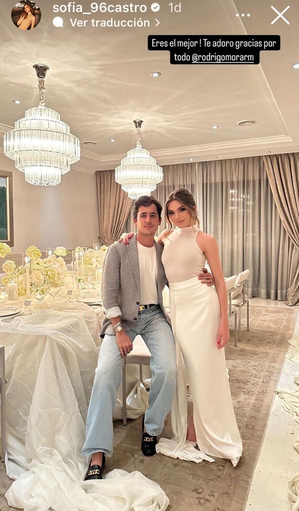 Sofía Castro agradeció al diseñador, artífice de la decoración del espacio para su boda. 