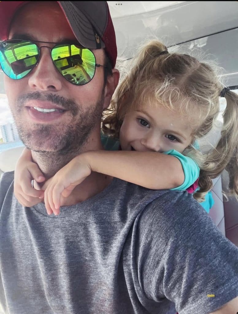 Mary, la hija menor de Anna Kournikova y Enrique Iglesias
