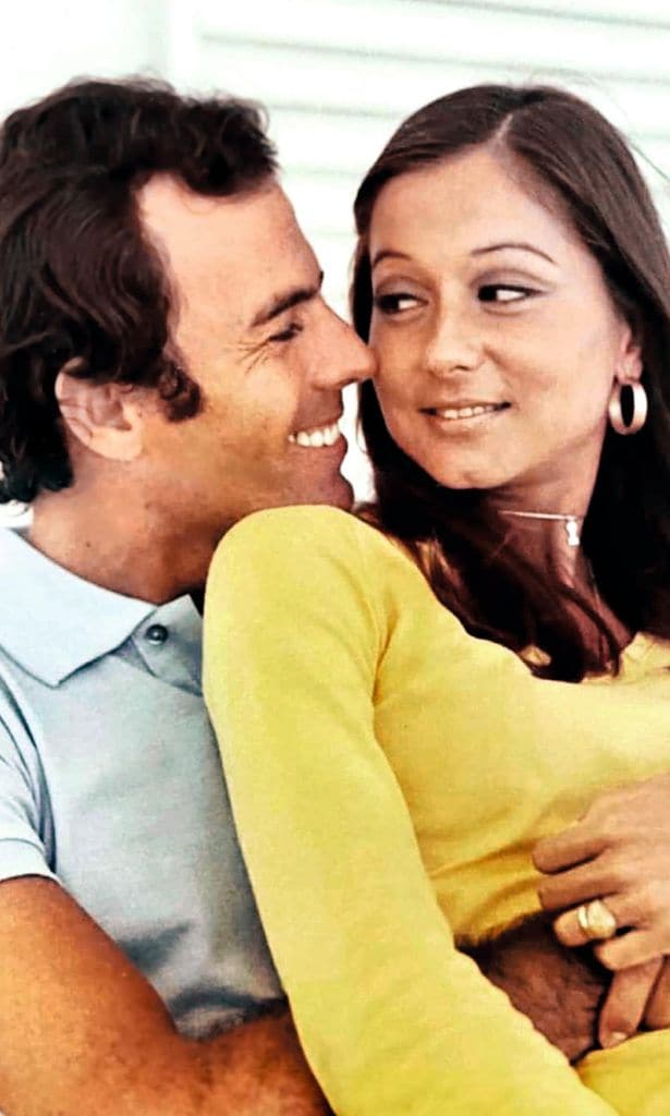 HO4130 JULIO IGLESIAS E ISABEL PREYSLER