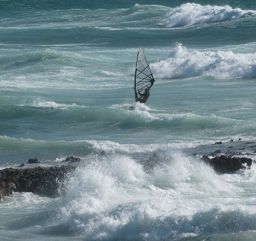 Surf en la costa del Alentejo, Portugal