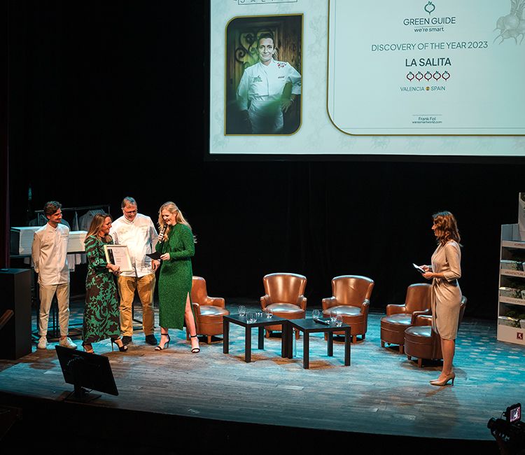 Entrega de premios a Begoña Rodrigo