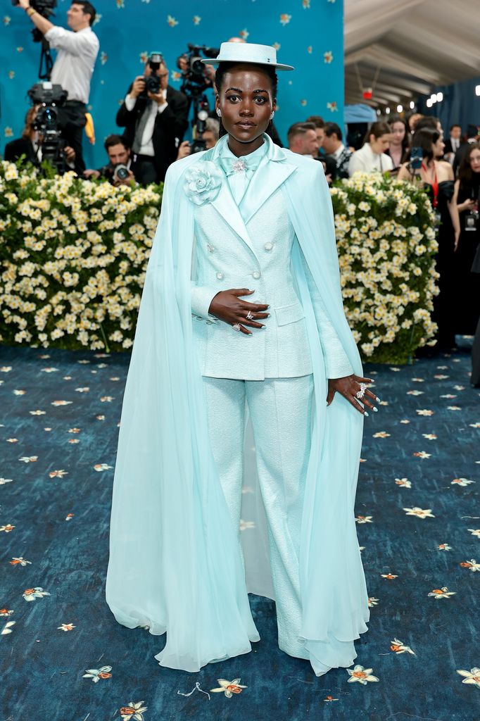 Lupita Nyong'o en la alfombra roja de la MET Gala 2025