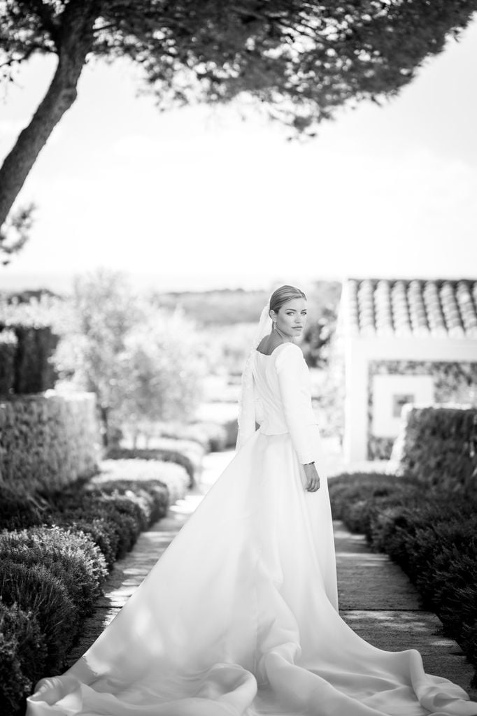 Look de novia clásico Navascués