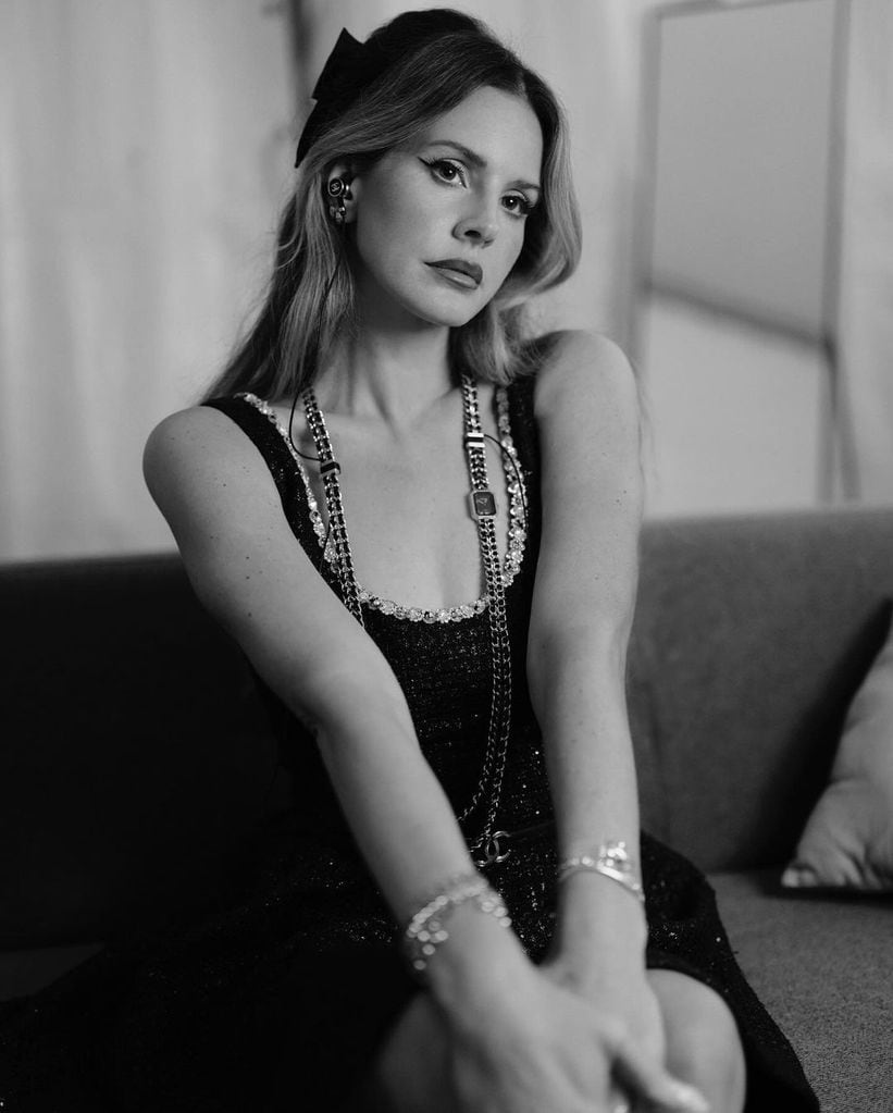 Lana del Rey vestida de Chanel