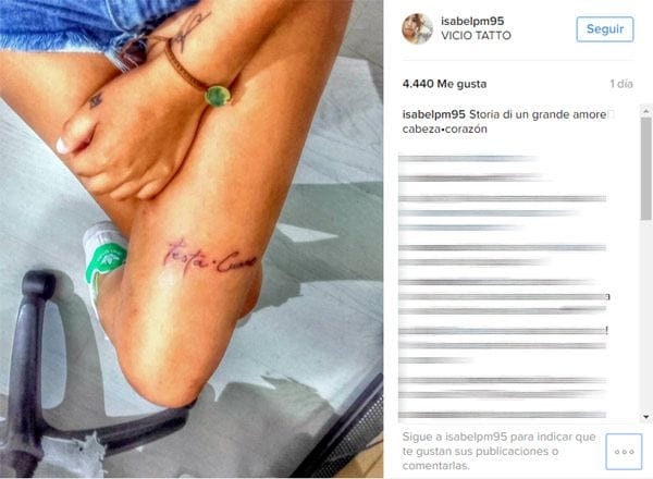 Isa Pantoja ha enseñado en sus redes sociales su nuevo tatuaje. "Historia de un gran amor", escribe la hija de la tonadillera en unas palabras en italiano que dicen "cabeza-corazón"
