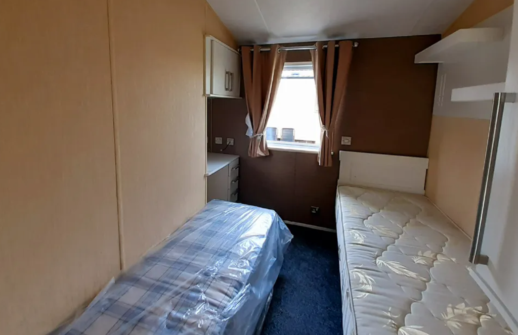 Una de las habitaciones de la estancia