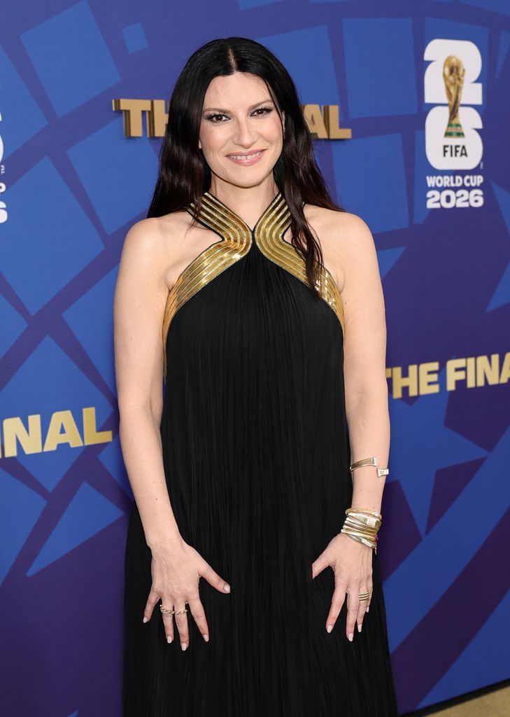Laura Pausini desfiló por la golden carpet de la Copa Mundial de la FIFA 2026.