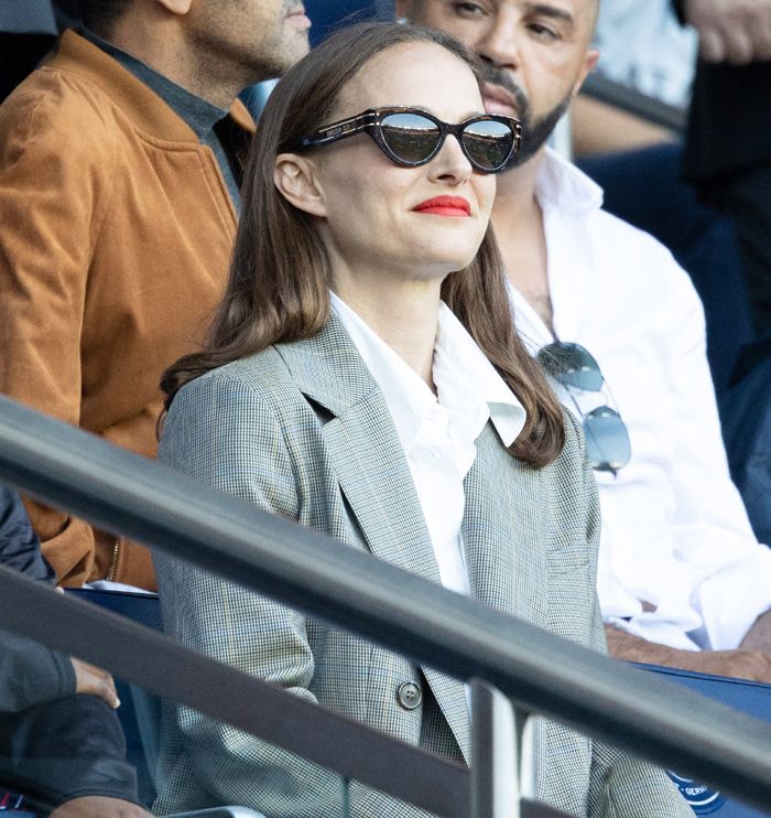 Natalie Portman reaparece tras los rumores de infidelidad de su marido
