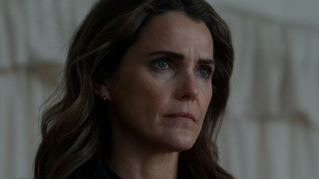 Kate empieza a sospechar que su marido y Grace Penn han actuado a sus espaldas