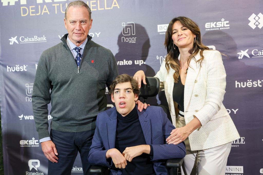 Bertín Osborne y Fabiola Martínez con su hijo Kike, en una imagen de archivo