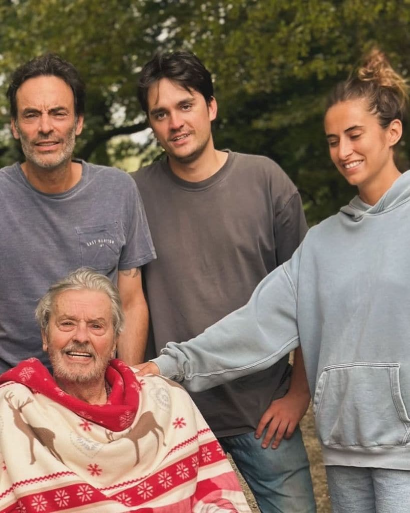 Alain Delon y sus hijos