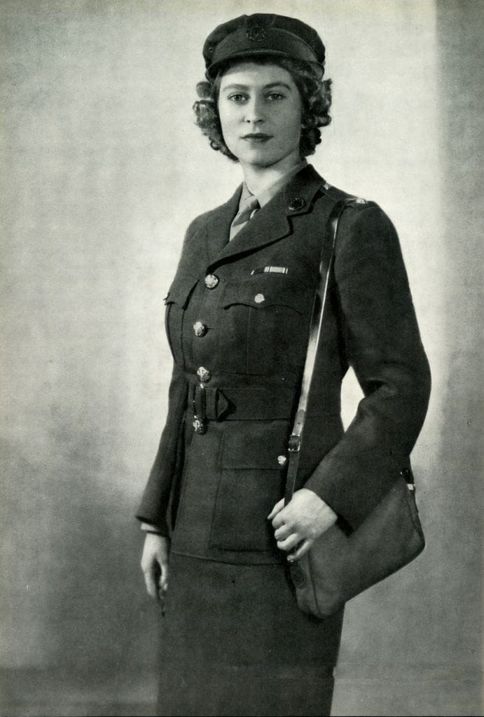 Reina Isabel II