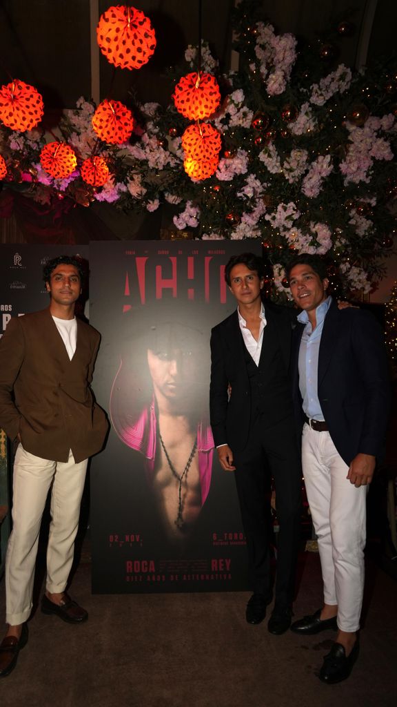 Roca Rey, junto a Pablo Castellanos y Tomás Páramo