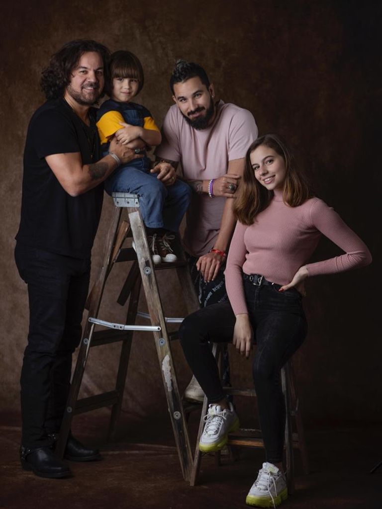 Además de Mauro, Osamu es padre de Adri - hija de Diana Díaz Olivera. y Oliver, fruto de su actual relación con Yoraisy (Yori) Gómez.