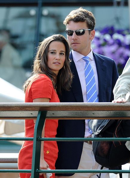 Pippa eligió el vestido 'Wyldes' de Hobbs London, con un favorecedor largo mini