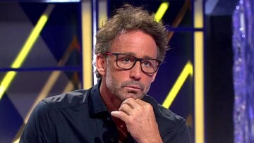 Álvaro Muñoz Escassi confiesa que tenía 'una relación abierta' con María  José Suárez y aclara su vínculo con Hiba Abouk